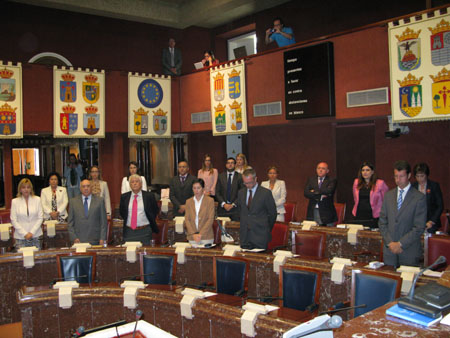MinutoSilencioPleno 010